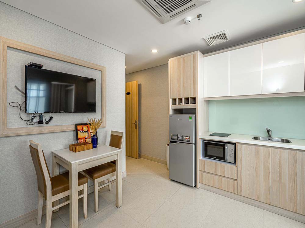 One bedroom serviced apartment renting on Tran Khanh Du Street, Tan Dinh Ward, District 1