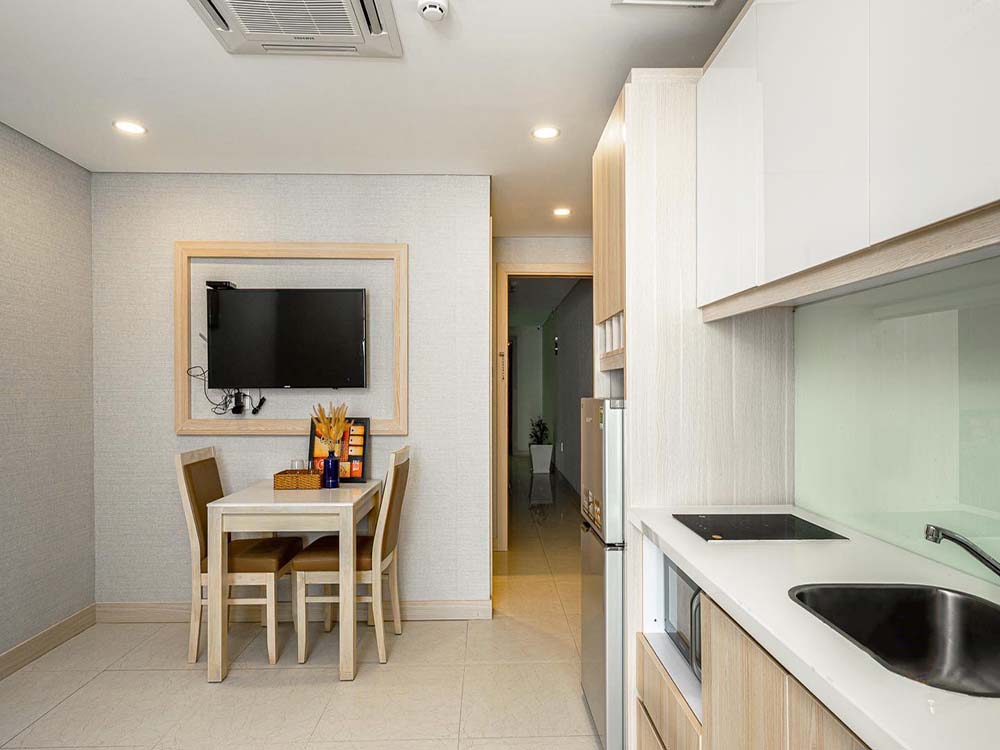 One bedroom serviced apartment renting on Tran Khanh Du Street, Tan Dinh Ward, District 1