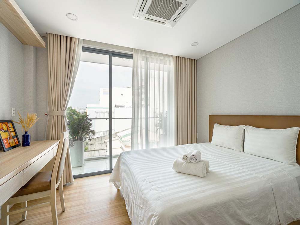 One bedroom serviced apartment renting on Tran Khanh Du Street, Tan Dinh Ward, District 1