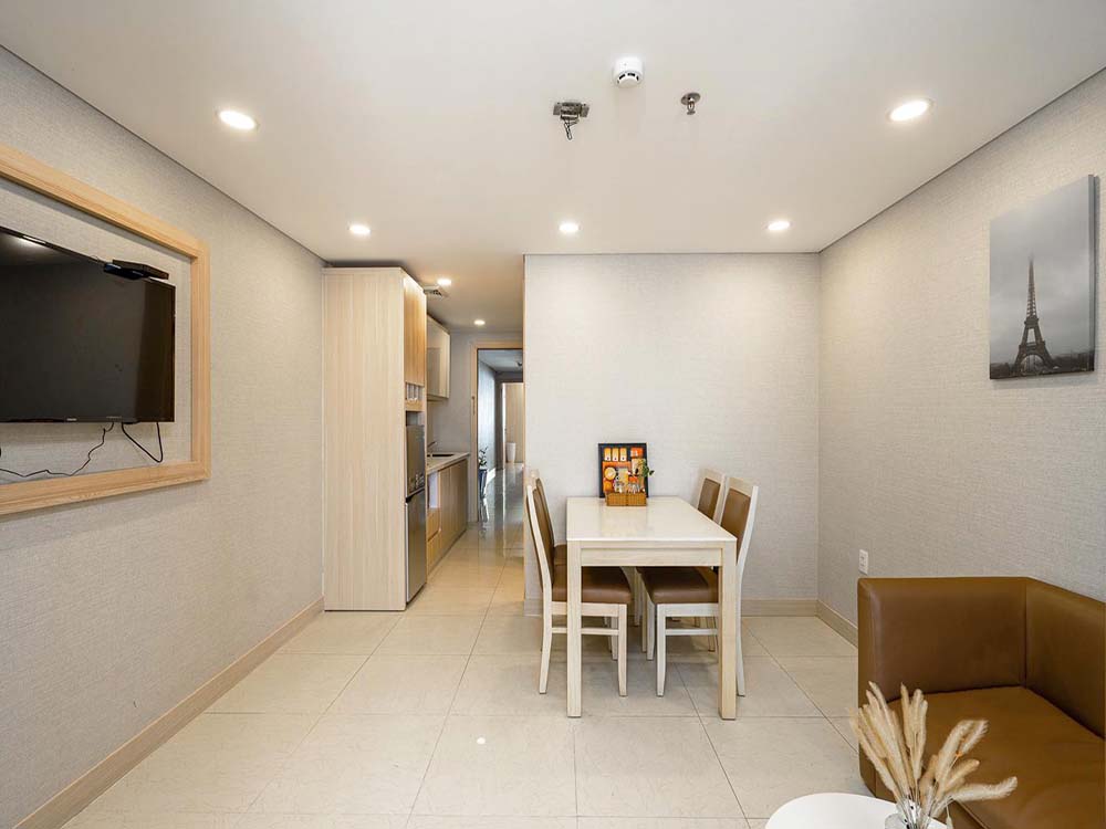 Two bedrooms serviced apartment renting on Tran Khanh Du Street, Dakao Ward