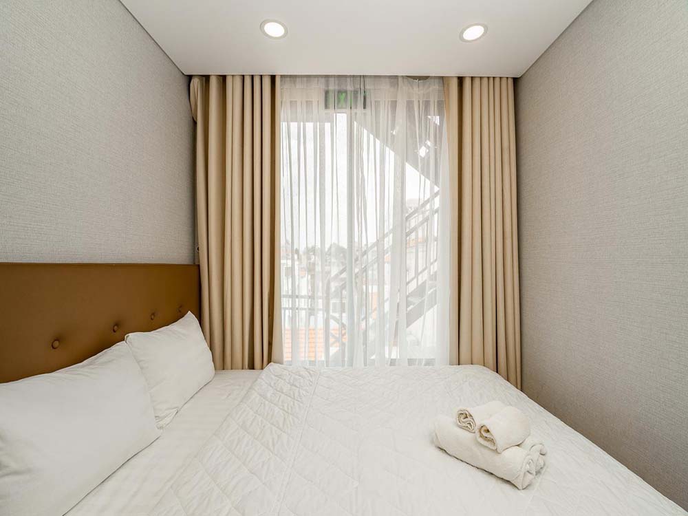 Two bedrooms serviced apartment renting on Tran Khanh Du Street, Dakao Ward