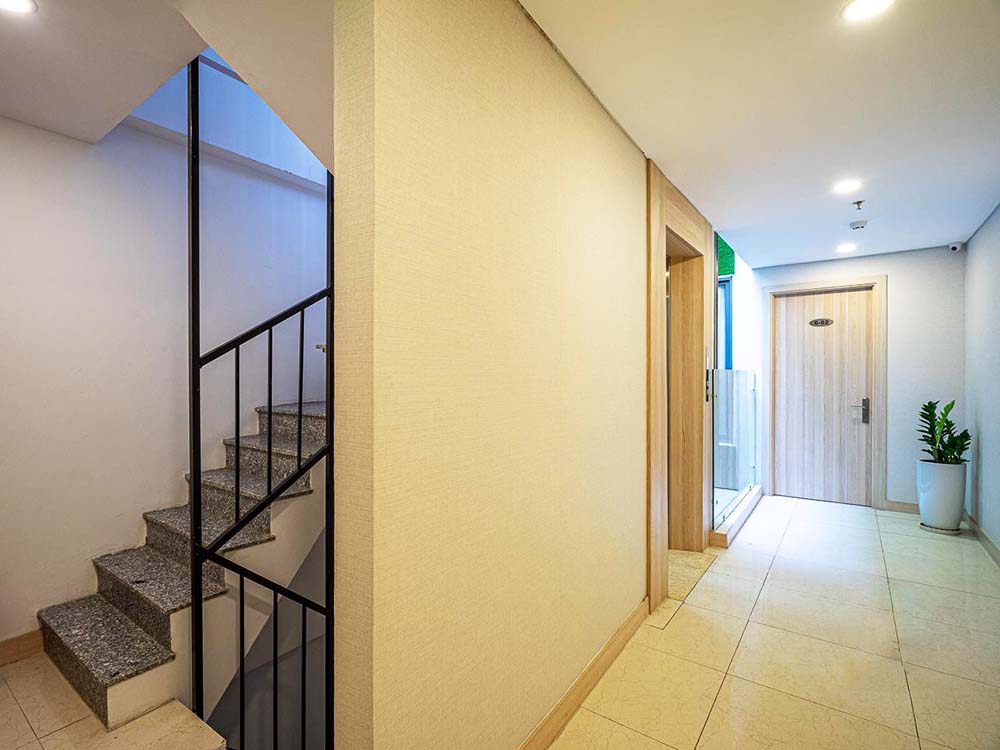 Two bedrooms serviced apartment renting on Tran Khanh Du Street, Dakao Ward