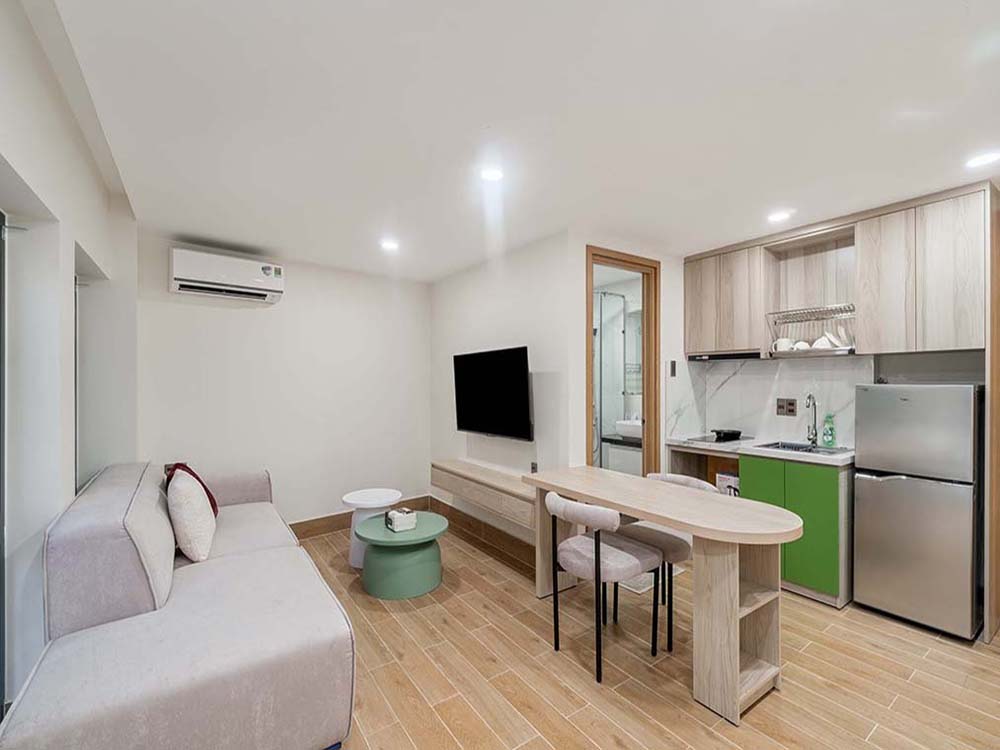 One bedroom serviced apartment for rent on Nguyen Cuu Van Street, Binh Thanh