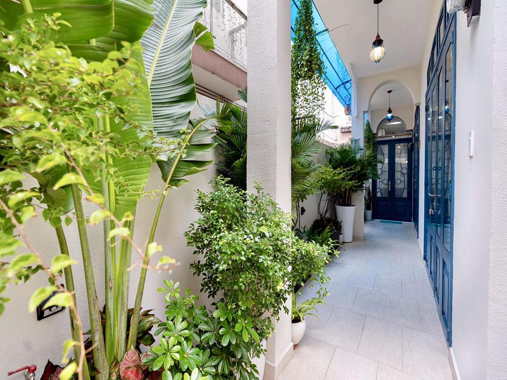 Cozy serviced apartment for rent on Nguyen Van Lac Street, Binh Thanh District