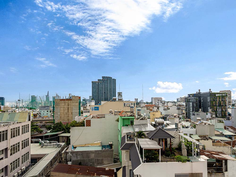 Bright-light penthouse serviced apartment for rent in Binh Thanh District Saigon