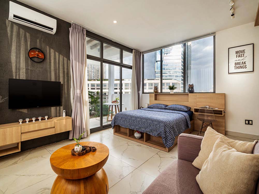 Bright-light penthouse serviced apartment for rent in Binh Thanh District Saigon