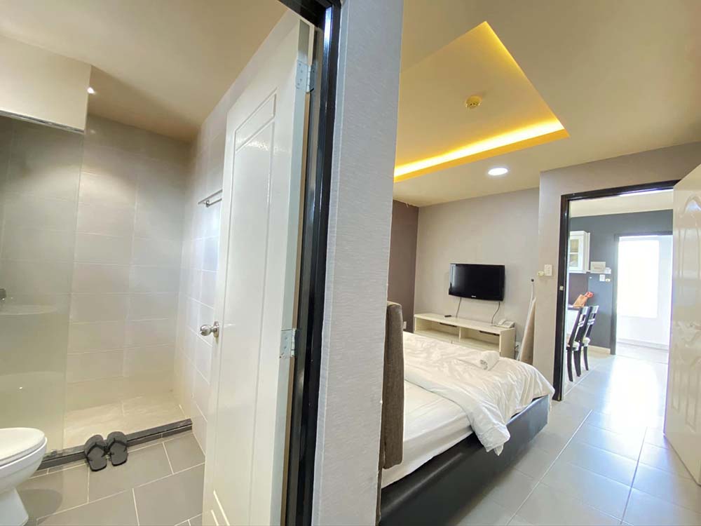 Two bedroom serviced apartment for lease on Hai Ba Trung Street District 3 Saigon