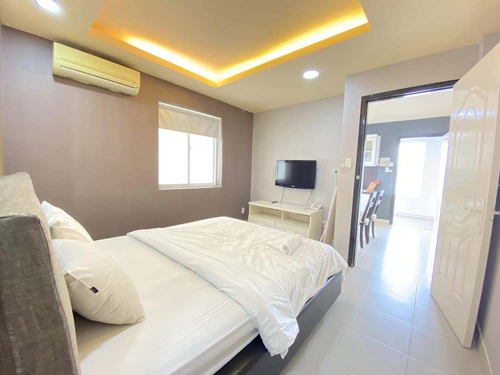 Two bedroom serviced apartment for lease on Hai Ba Trung Street District 3 Saigon