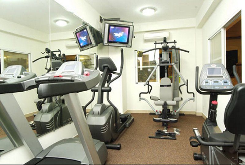 Serviced apartment for rent on Hoang Van Thu street Tan Binh District