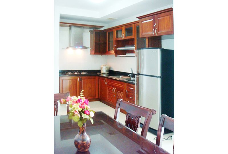 Apartment for rent on Hoang Minh Giam street Phu Nhuan district 