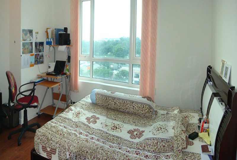 Apartment for rent on Hoang Minh Giam street Phu Nhuan district 