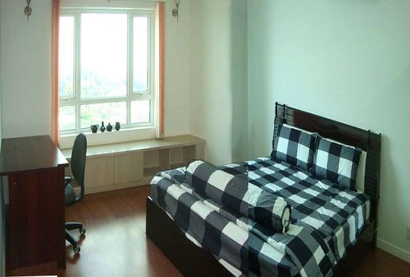 Apartment for rent on Hoang Minh Giam street Phu Nhuan district 