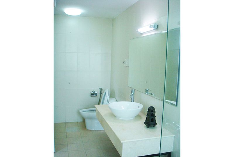Apartment for rent on Hoang Minh Giam street Phu Nhuan district 