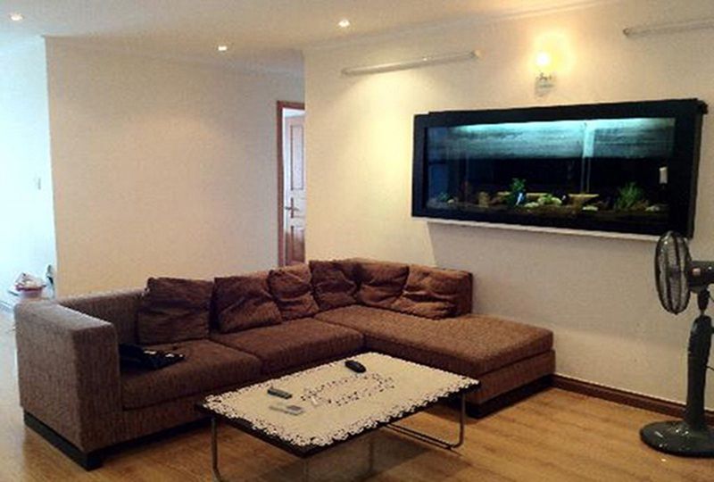 Nice apartment for rent on Nguyen Thuong Hien street Binh Thanh District