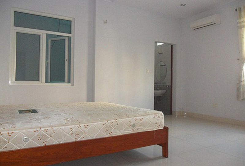 House for rent on Cong Hoa street Tan Binh District - Rental : 750USD