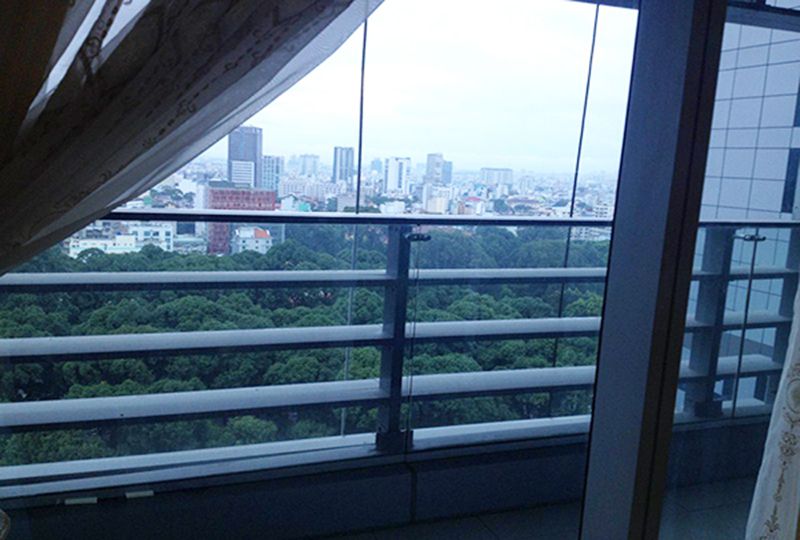 Nice apartment for rent in Sailing Tower Pasteur street District 1