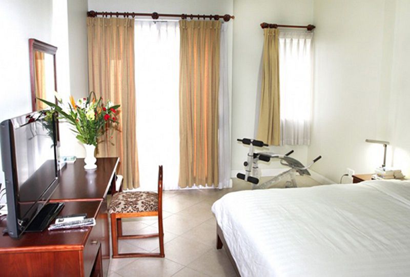 Serviced apartment for rent on Vo Van Tan street District 3 - Rental  $750