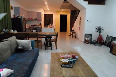 Villa for rent in The Garland, District 9  - Rental: 1000USD  ( Negotiable )