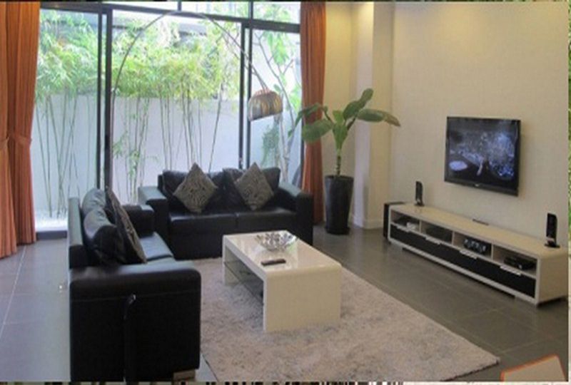 Nice Villa for rent in The Garland Family, District 9 - Rental : 1200USD ( Negotiable )