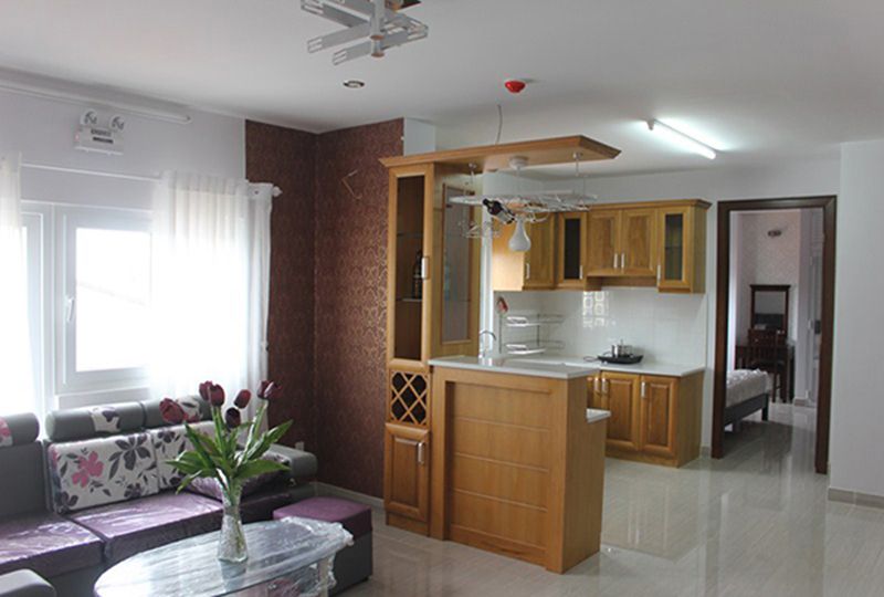 Nice serviced apartment for rent in Phu Nhuan district - Rental : 680USD