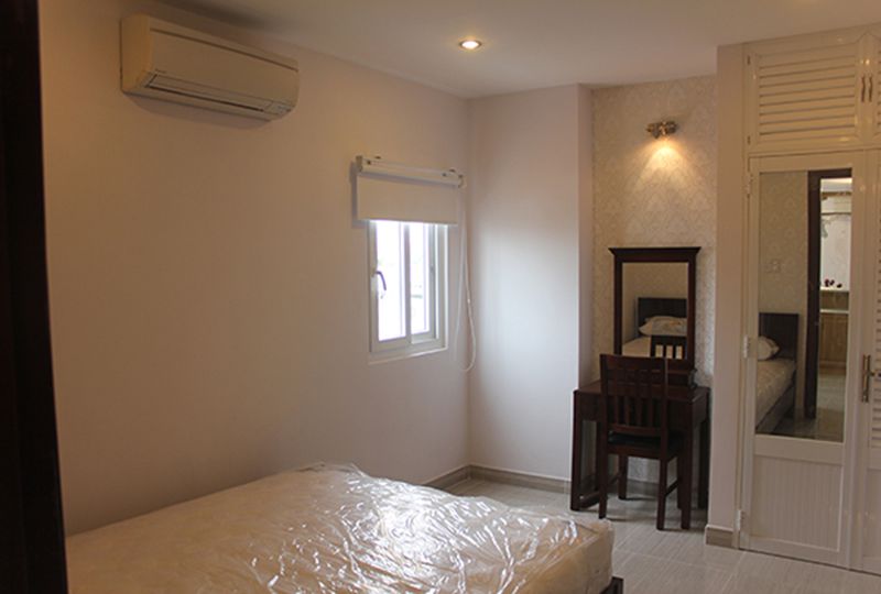 Nice serviced apartment for rent in Phu Nhuan district - Rental : 680USD