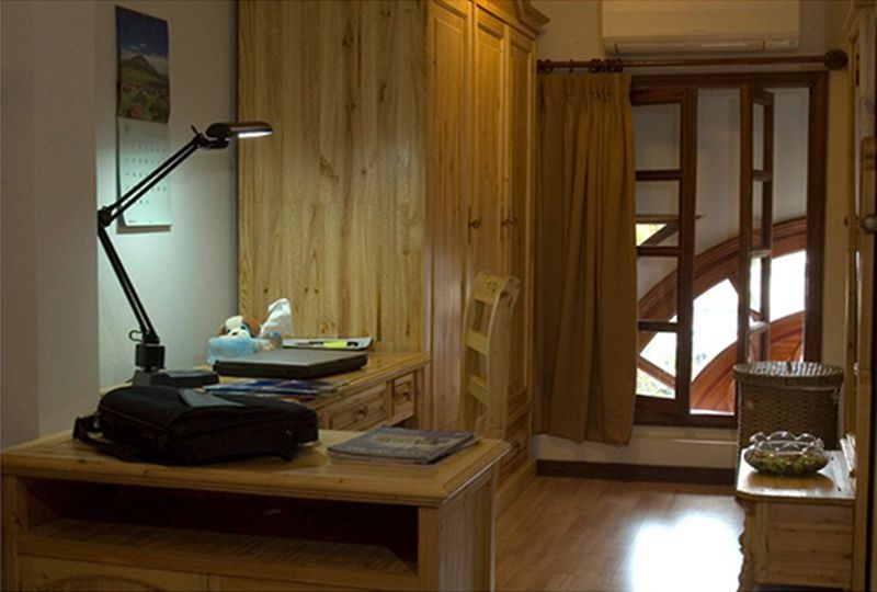 Nice serviced apartment for rent on Huynh Tinh Cua street District 3 - Saigon