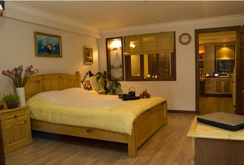 Nice serviced apartment for rent on Huynh Tinh Cua street District 3 - Saigon