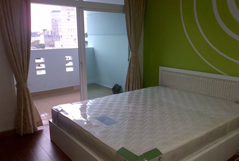Brand new serviced apartment for rent on Pham Ngu Lao street District 1