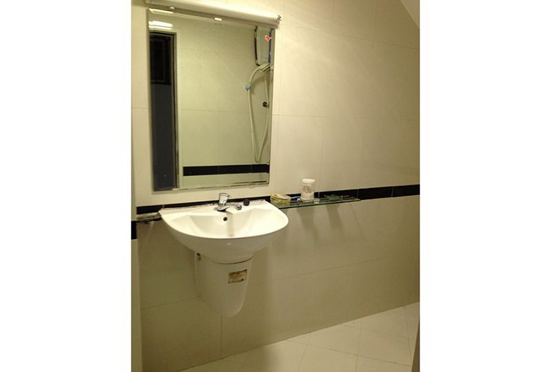 Nice house for rent on Tran Dinh Xu street District 1 - Rental : 1500USD