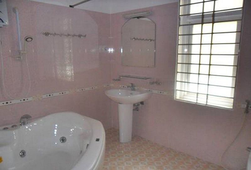 Villa for rent in Nam Long area Do Xuan Hop street District 9 Rental $1500