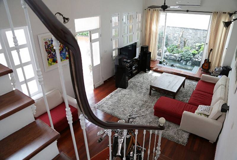 Luxury villa for rent on Pham Ngoc Thach street District 3 : 8000USD