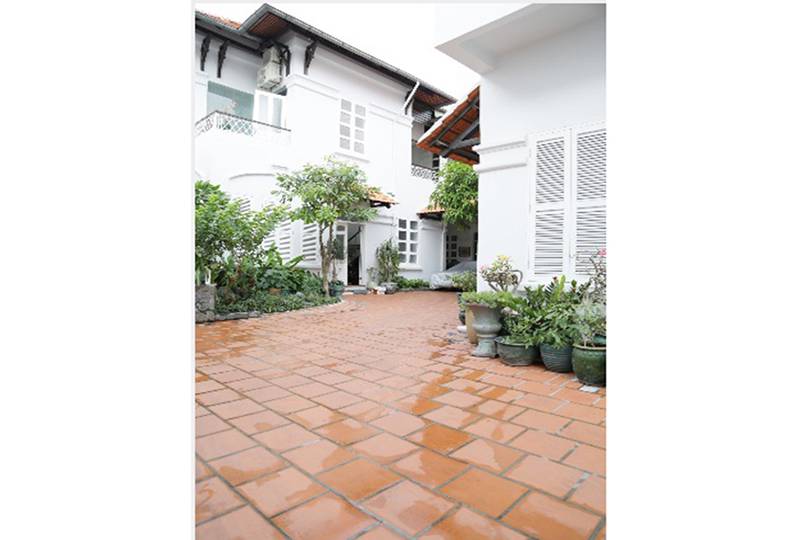 Luxury villa for rent on Pham Ngoc Thach street District 3 : 8000USD