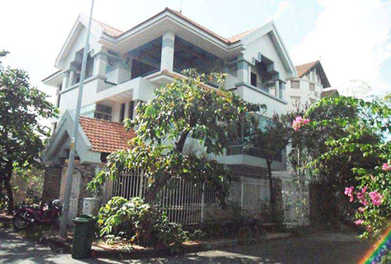 Villa for rent on Nguyen Van Huong street Thao Dien District 2 - Rental : 2000USD