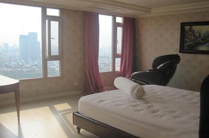 Luxurious penthouse for rent on Cantavil Hoan Cau Binh Thanh District