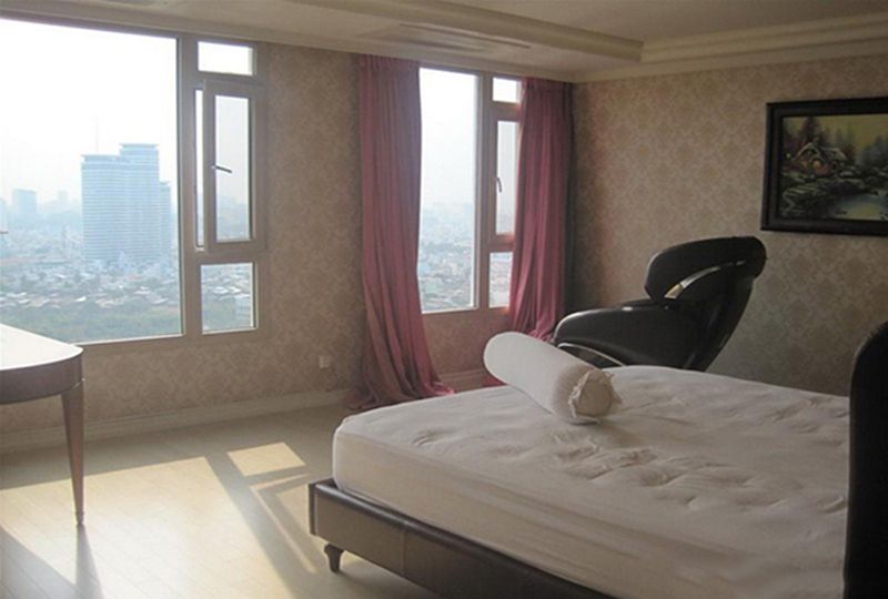 Luxurious penthouse for rent on Cantavil Hoan Cau Binh Thanh District