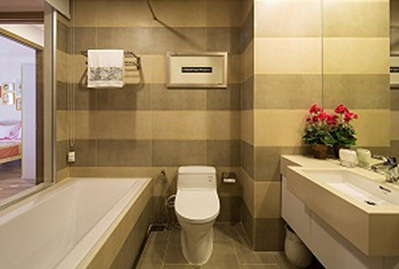 Nice apartment for rent in Sai Gon Airport Plaza Tan Binh District $1200