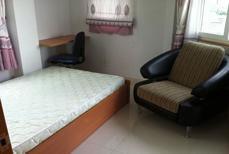 Nice serviced Apartment for rent on Pham Viet Chanh street Binh Thanh District  - Rental : 600USD.
