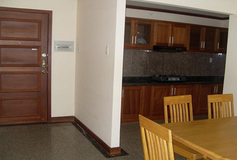 Apartment for rent in Gold House apartment Nguyen Huu Tho street District 7