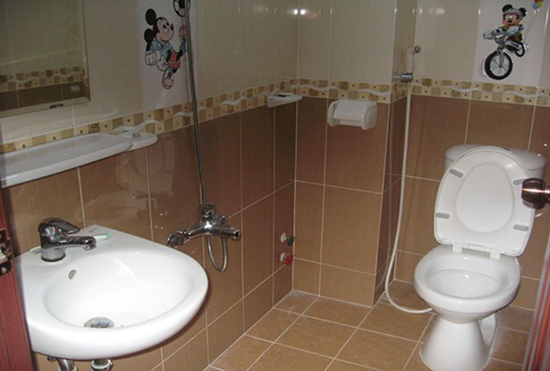 House for rent on Tran Quang Dieu street district 3  - Rental 1000USD.