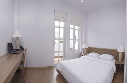 Nice Serviced apartment for rent on Le Thanh Ton street district 1