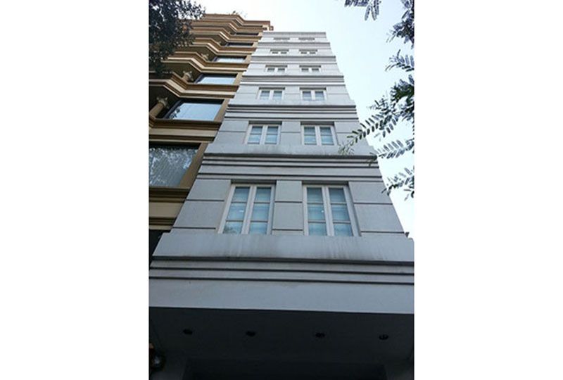 Nice Serviced apartment for rent on Le Thanh Ton street district 1