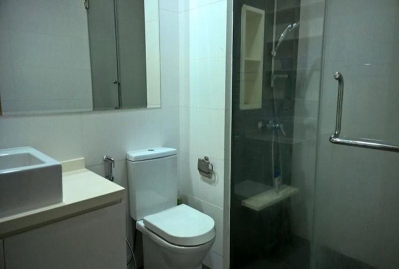 Nice Apartment for lease on The Vista An Phu Thao Dien Hanoi high-way