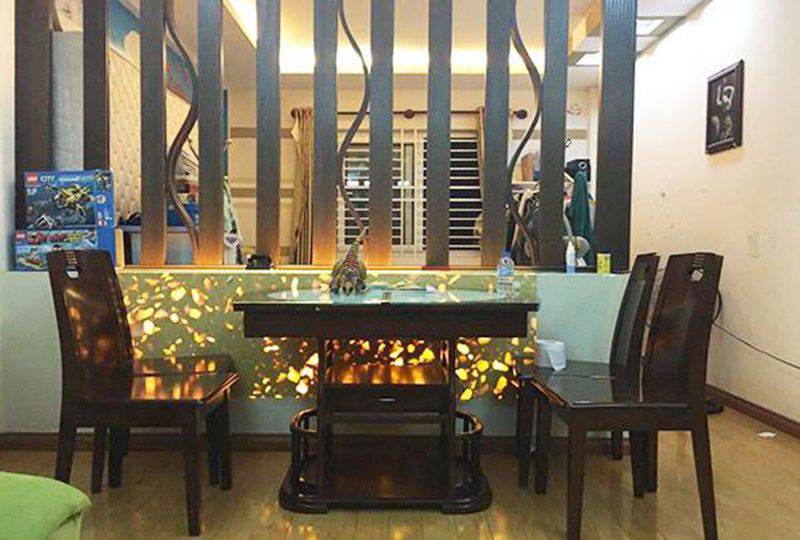 Local Apartment on Tran Nhat Duat street Tan Dinh ward district 1 for rent - Rental : 550USD