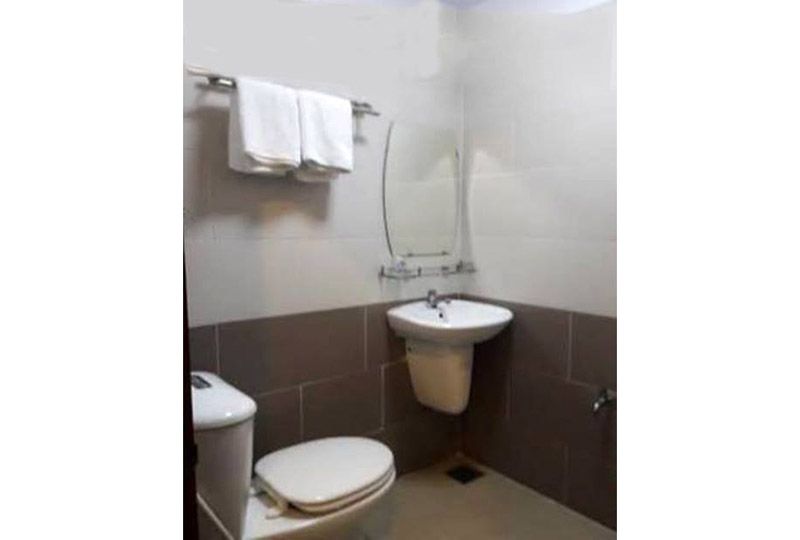 Serviced apartment on Tran Quang Khai street Tan Dinh district 1 for rent