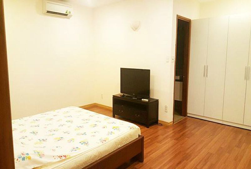 Now leasing Three bedroom serviced apartment on Tran Quoc Toan street district 3 - Rental : 1500USD