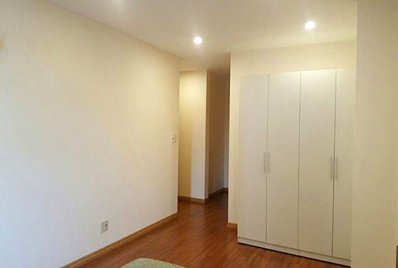 Now leasing Three bedroom serviced apartment on Tran Quoc Toan street district 3 - Rental : 1500USD