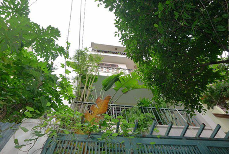 Nice house for rent in Binh Thanh district , Ho Chi Minh city .