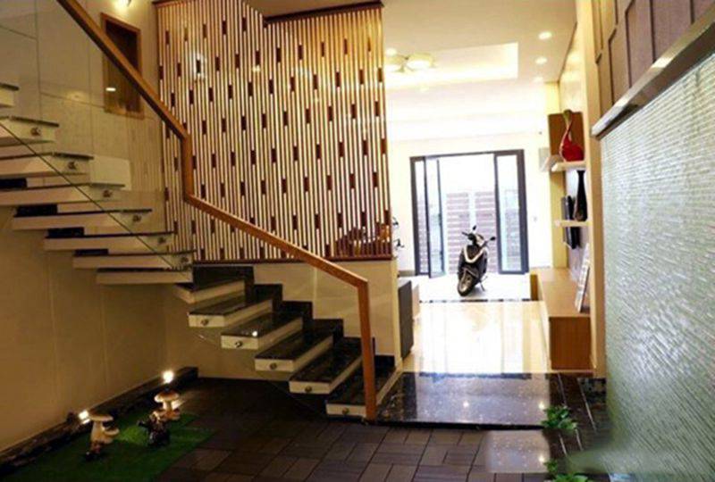 Luxury House on Ly Phuc Man street district 7 for rent