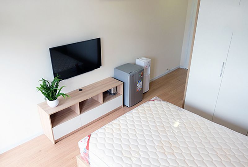 Elegant Serviced apartment in That Son street district 10 for rent