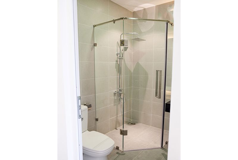 Elegant Serviced apartment in That Son street district 10 for rent